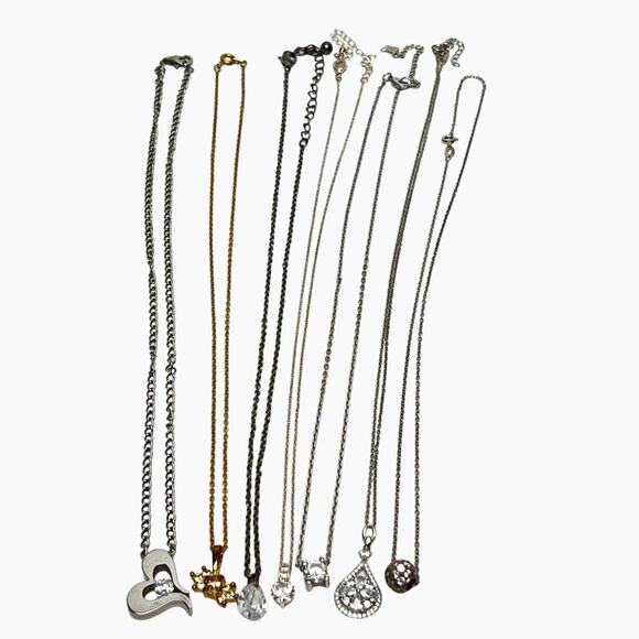 Rhinestone Pendant Necklace Lot 7 Gold And Silver Tone Wearable Delicate Sparkly - Picture 1 of 12